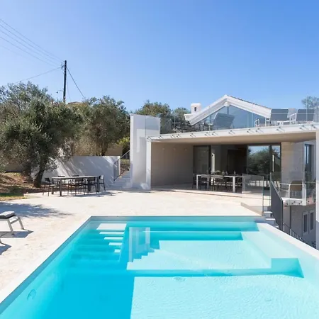 فيلة Artemis Agios Stefanos Kassiopi